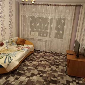 Продам 2 -х кімнатну квартиру на Пісках