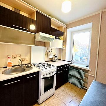 Довгострокова оренда 1к Квартира Героїв Крут вулиця