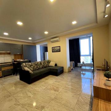 Аренда 1ком. 45м2. ул. Антоновича,36, Центр