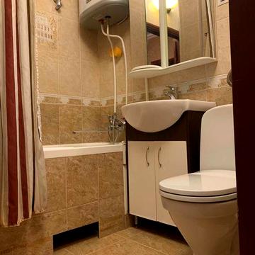 Продам 3  кімн. квартиру вул. Уманська вул., 41