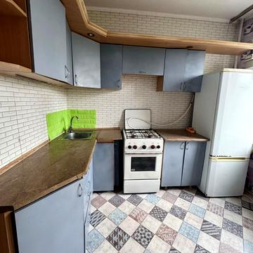 Озерна вул. (Червоних Майовщиків), 19в