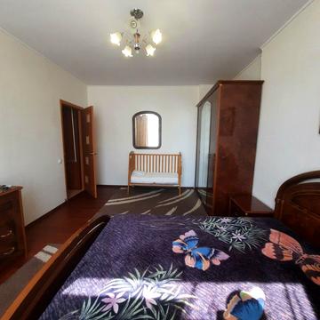 Торгова вул., 5