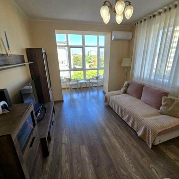 Здається 2-кімнатна квартира в самому центрі міста – вул. Мельника, 10