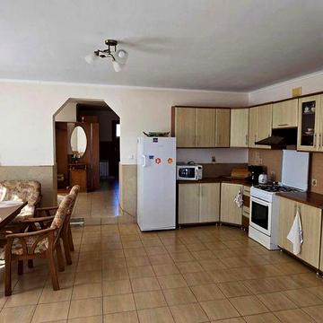 Сучасний житловий будинок