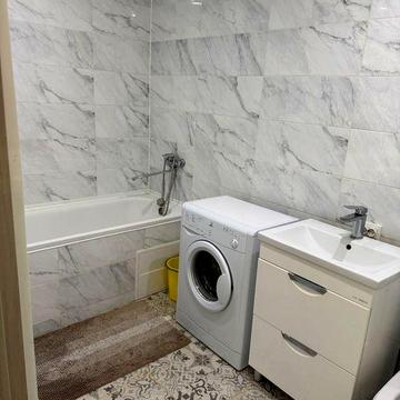 Оренда 1к . Озерна. Можна з котиком. Новобудова