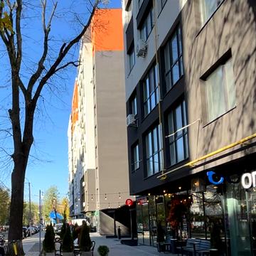 Національної Гвардії вул., 3