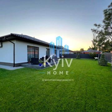 Центральна вул.