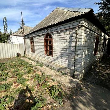 Продам будинок в м. Лозова