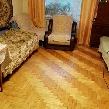 Продаж однокімнатної квартири на Одеській від власника