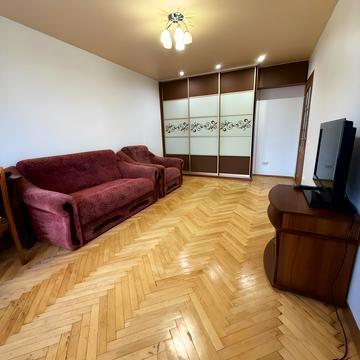 Науки просп., 24