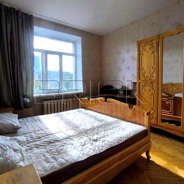 Квартира в Голосієвському районі , Лаболаторна вул !!