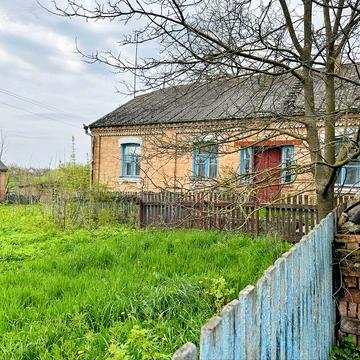 Продам будинок в затишному місці