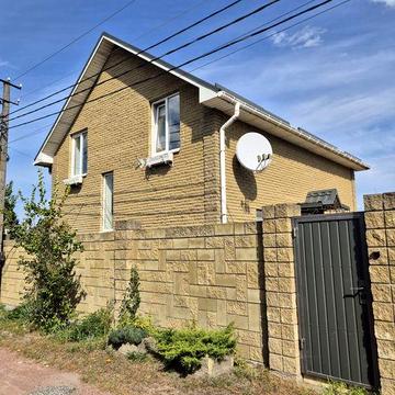 Продам дом. Лютеж. Сады