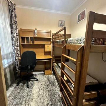 Здається 2 кімн. Кв. Центр