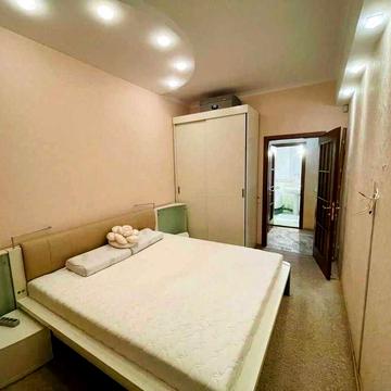 Здам 2к квартиру на вул.Акінфєєва, 7