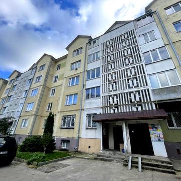 Буковинська вул., 18
