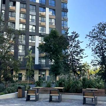 Продам трикімнатну квартиру 74 м² в ЖК А+Я.