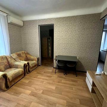 Оренда 2к квартири вул Родини Глаголєвих 3/1