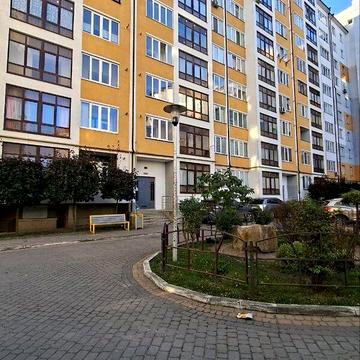 Довгострокова оренда 3к Квартира Урожайна вулиця ЖК Урожайный