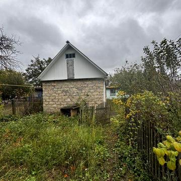 Продаж будинку  смт. Сутиски