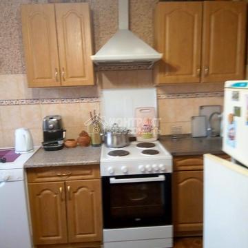 Глобинська вул. (Маршала Батицького), 37