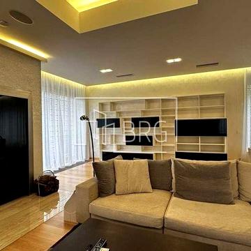 Аренда дома с бомбоубежищем и бассейном центр Печерск без комиссии