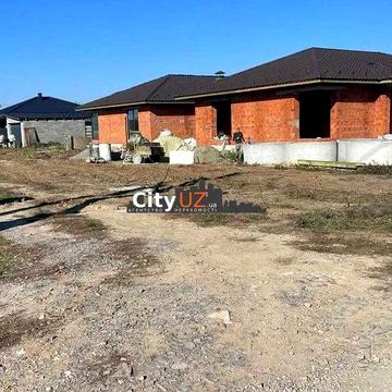 Продається новозбудований будинок в мкрн. Табла