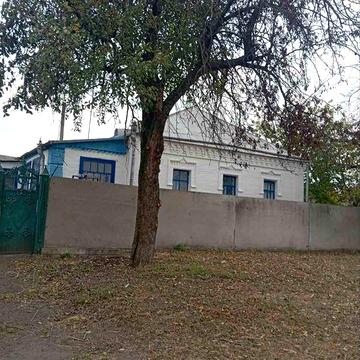 Продам будинок м.Новоукраїнка 12000$ (можливий торг)