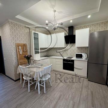 Академіка Шалімова вул. (Героїв Севастополя), 35-А