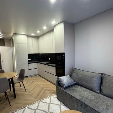 Козельницька вул., 4