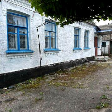 Будинок Рокитне