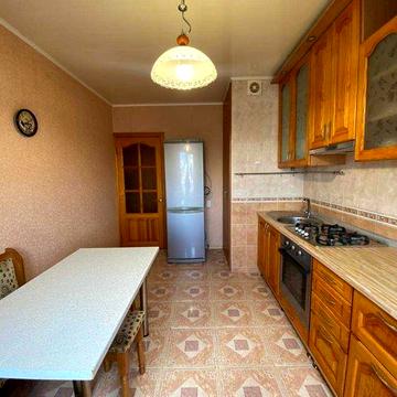 Сдам 3к квартиру на ул. Маршала Судца, ж/м Победа 6 Яхт-клуб Сич