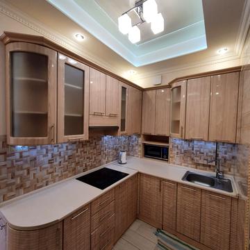 Перлинна вул., 3