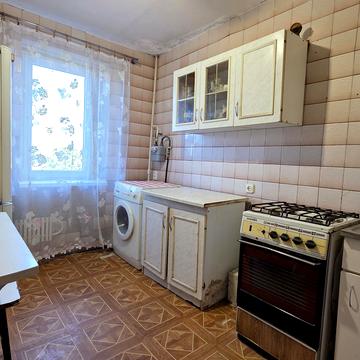 Івана Каркача пров., 32