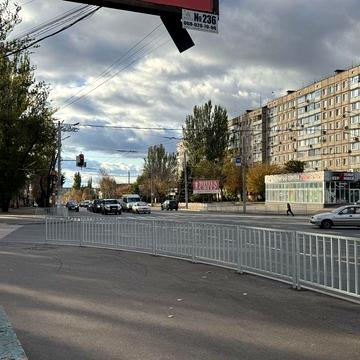 Продається 2 кімнатна квартира в Дзержинськом районі .