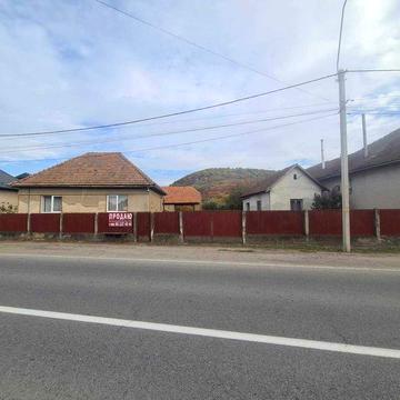 Продається будинок в м.Берегово