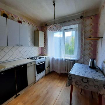 Карагандинська вул., 9