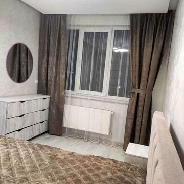 Вячеслава Липинського вул. (), 28