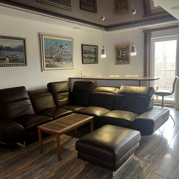 Тершаковців вул. (), 1б