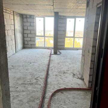 Продам квартиру ЖК 4U поруч з метро ЖК 4U
