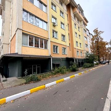 Мінеральна вул., 37