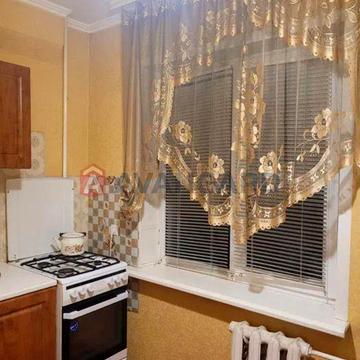 Продам 1 квартиру з нішею, по вул.Авраменко.