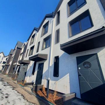 Дніпровська вул. (Калініна)