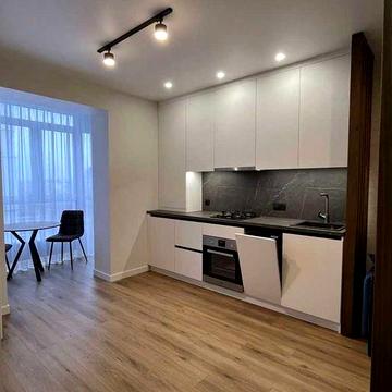 Аренда 2 комнатной квартиры в ЖК SweatHome , ул. Маршала Судца 32