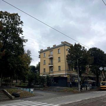 Івана Мазепи просп. (Петровського), 45