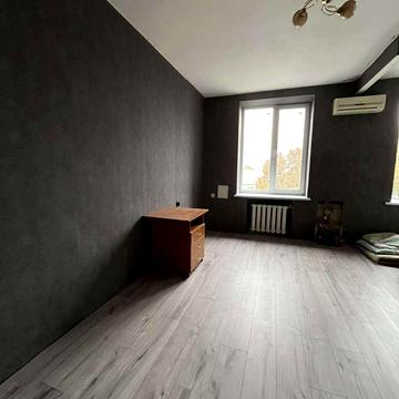 Івана Мазепи просп. (Петровського), 45