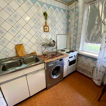 Сдам 2 комнатную квартиру на Алексеевке, пр.Победы,52А. 4/9