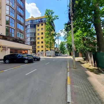 Київська, 73