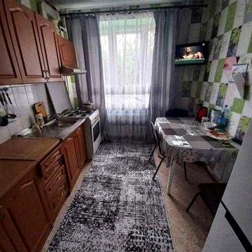 Продається трикімнатна квартира на Дублянщині