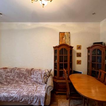 Архітектора Артинова вул., 42